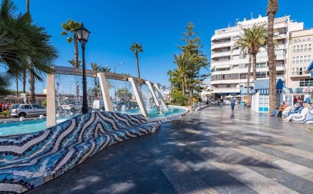 Villa Casa Paseo à Torrevieja Extérieur photo